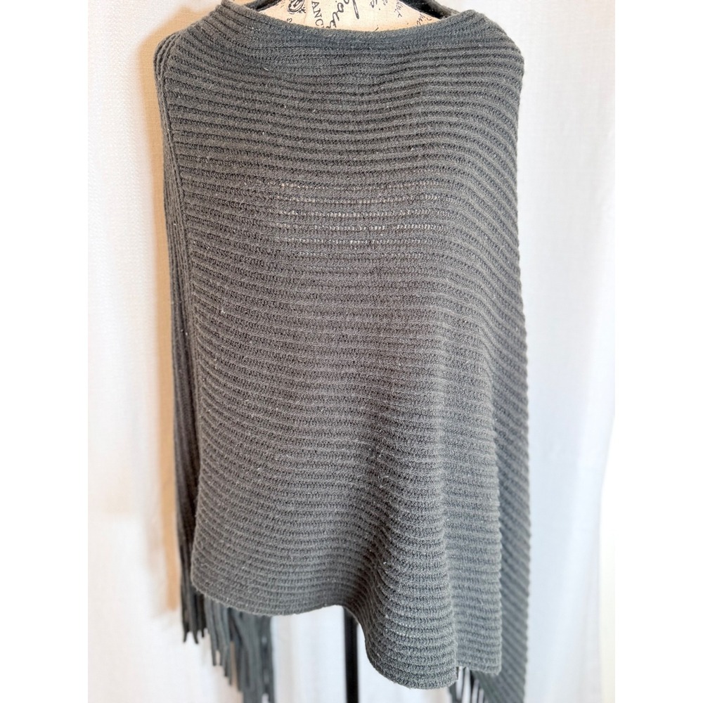 Max Edition Fringe Trim Knit Poncho One Size Gray Boho Cozy Casual Layering